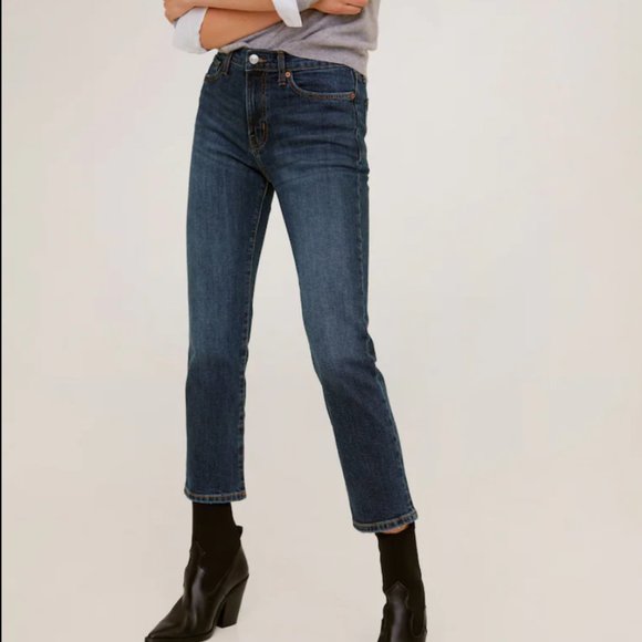 Mango - Picture 1 of 5